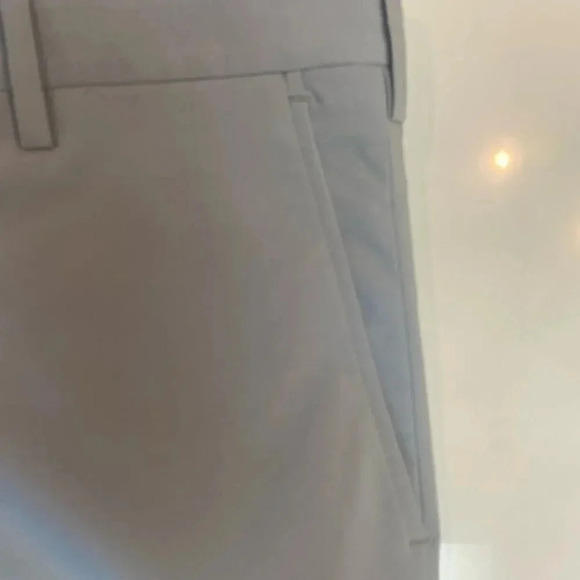 Berle Mens Shorts Vintage Grey Flat Front 8" Inseam EUC Size 40 Waist - Picture 2 of 8